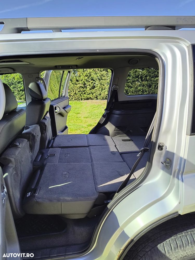 Nissan Pathfinder 2.5 dCi Aut LE - 32
