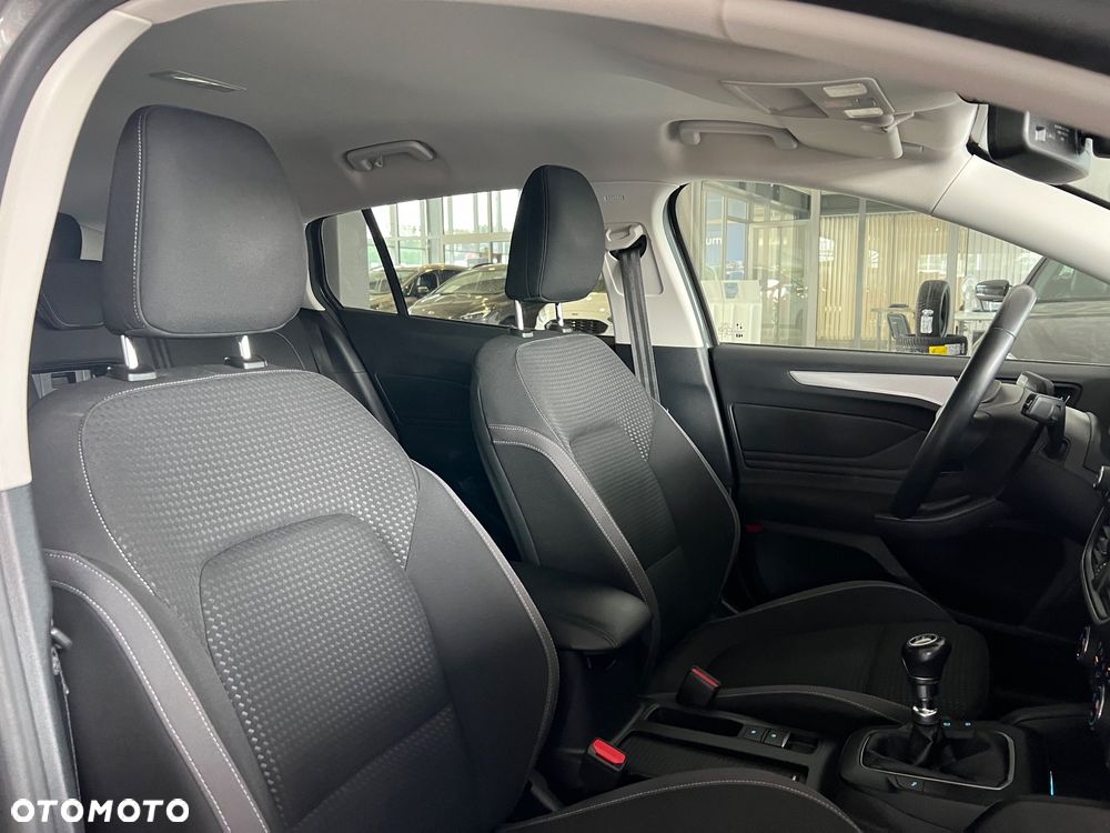 Ford Focus 1.0 EcoBoost mHEV Titanium - 39