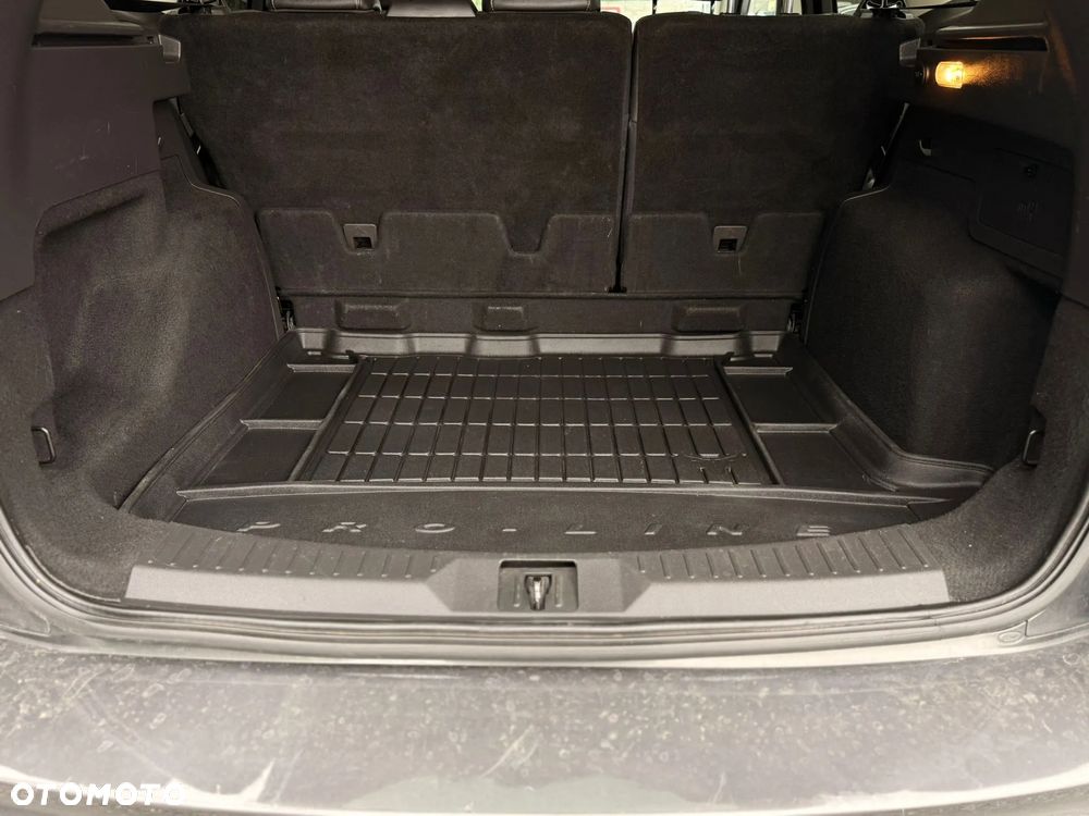 Ford Kuga 2.0 TDCi 4x4 Titanium - 33