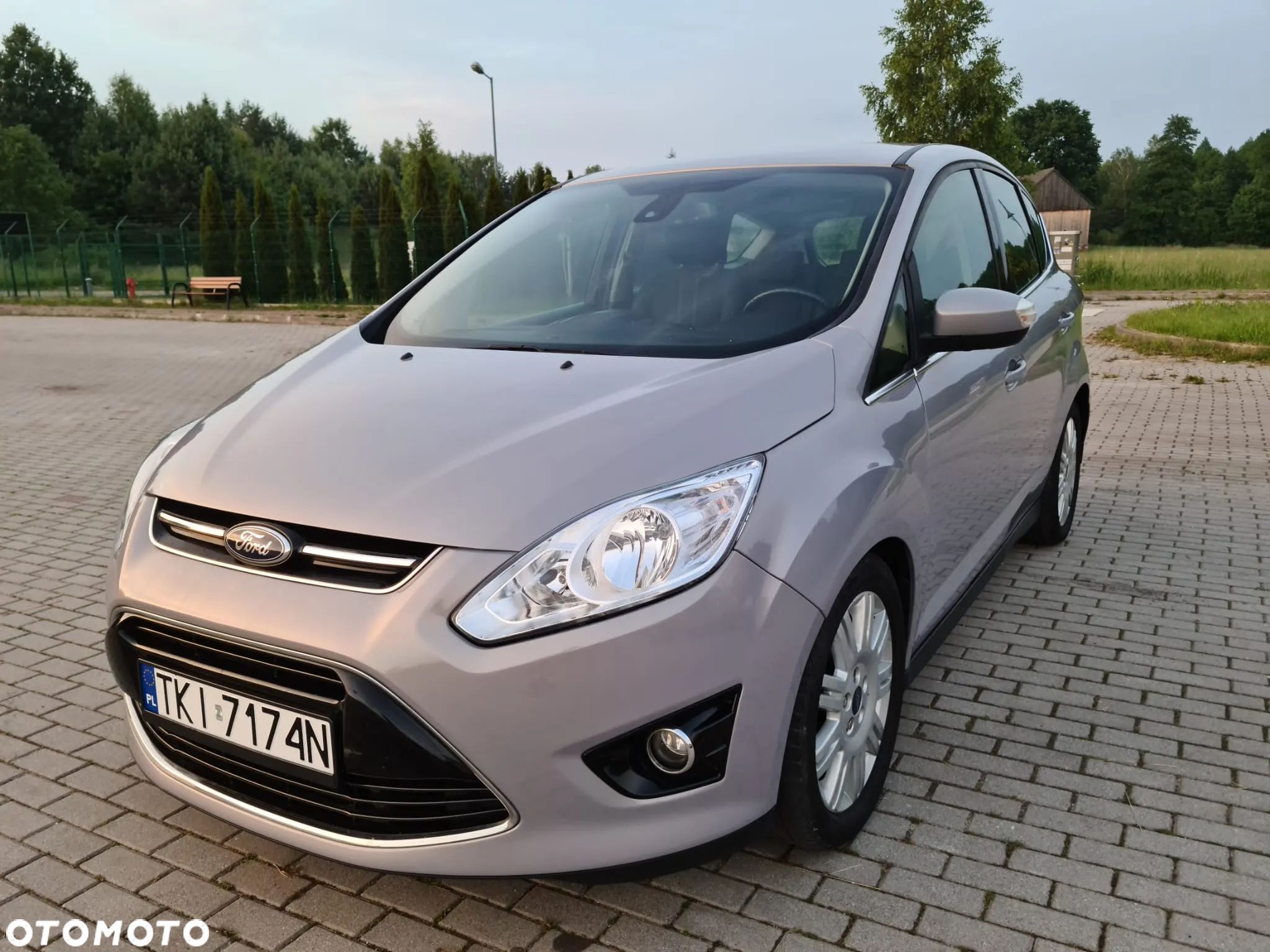 Ford C-MAX - 1