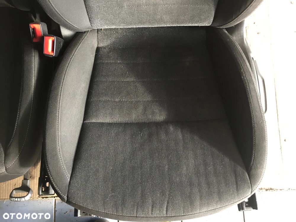 Skoda Octavia III 2019 r komplet foteli KOMBI - 5