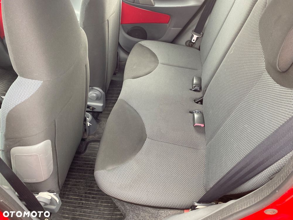 Toyota Aygo City - 32