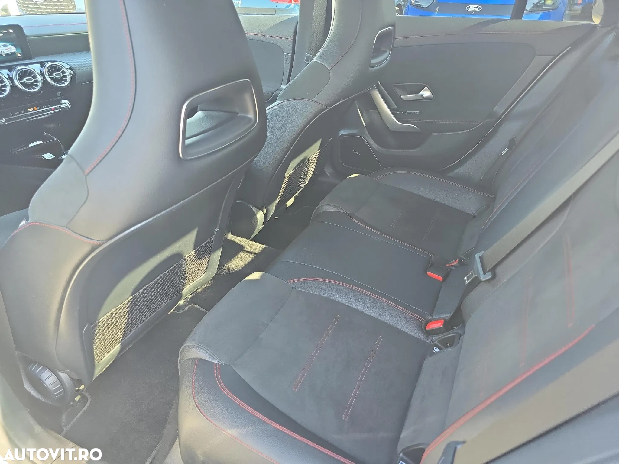 Mercedes-Benz CLA 220 d Coupe Aut. - 25