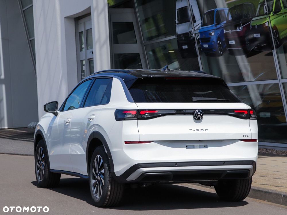 Volkswagen T-Roc - 3