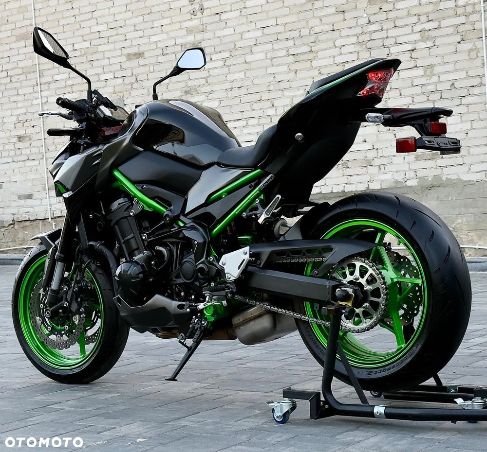 Kawasaki Z 900 - 3