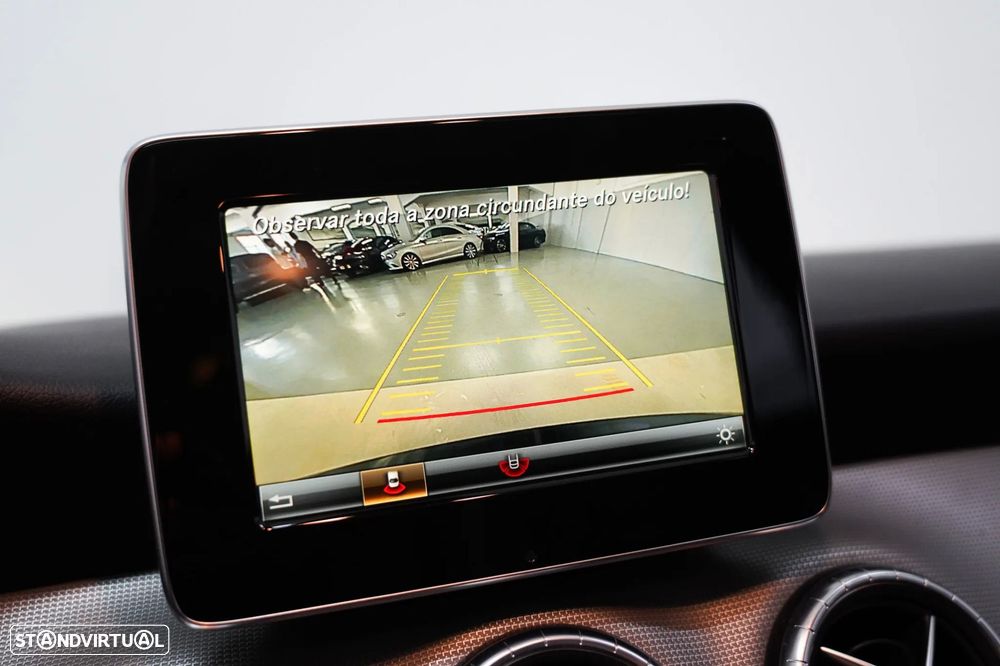 Mercedes-Benz CLA 180 d Urban Aut. - 12