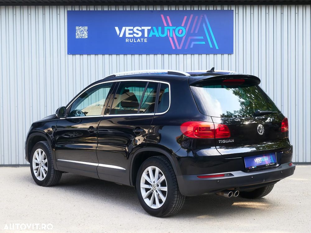 Volkswagen Tiguan - 9