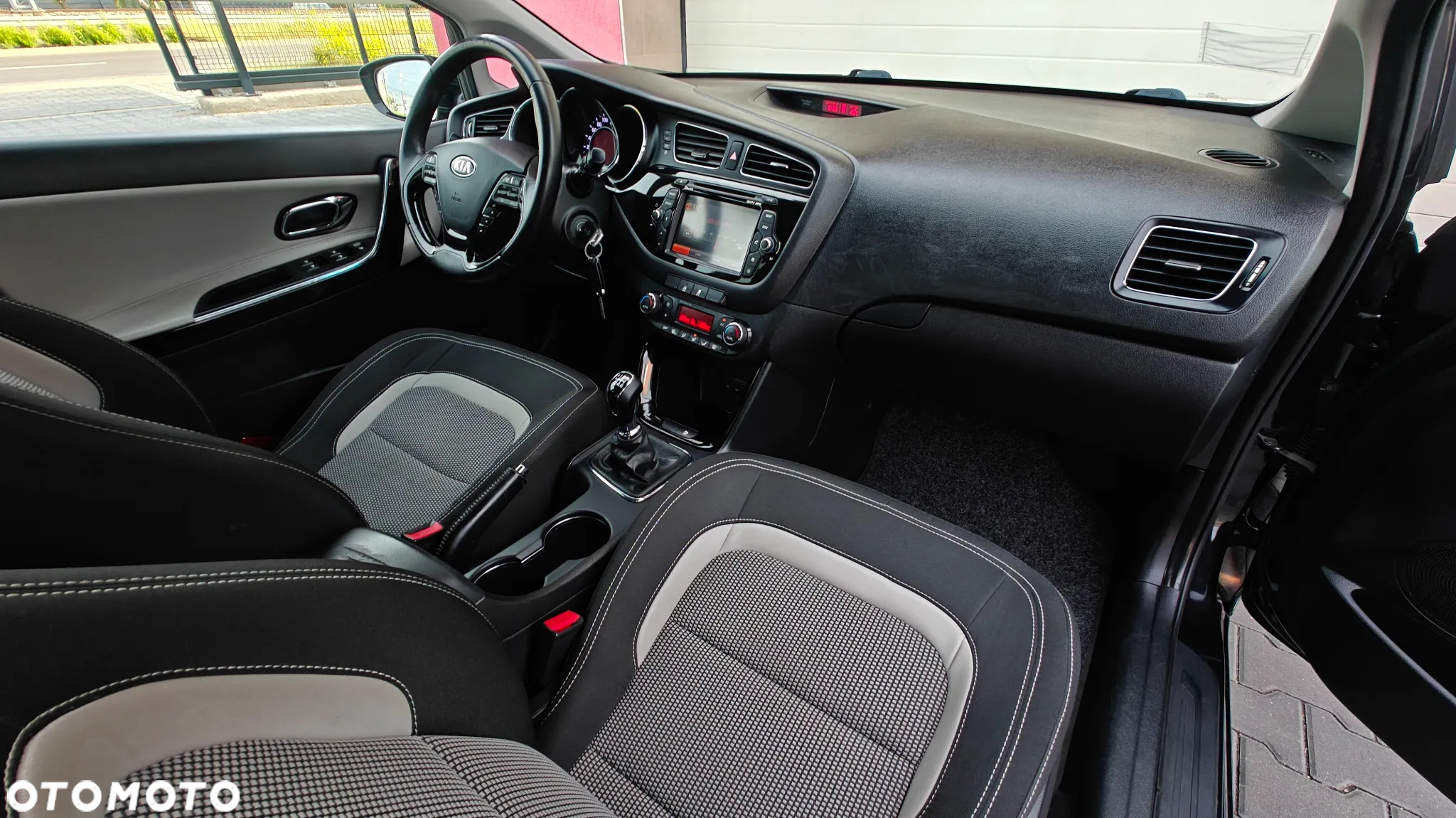 Kia Ceed Cee'd 1.4 XL - 32