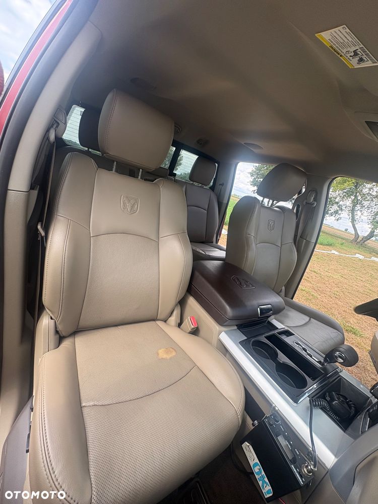 Dodge RAM 5.7 4x4 - 10