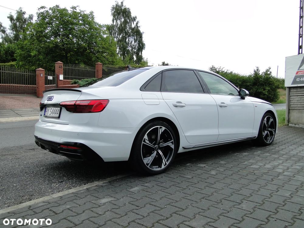 Audi A4 Limousine 35 TFSI mHEV S Line S tronic - 2