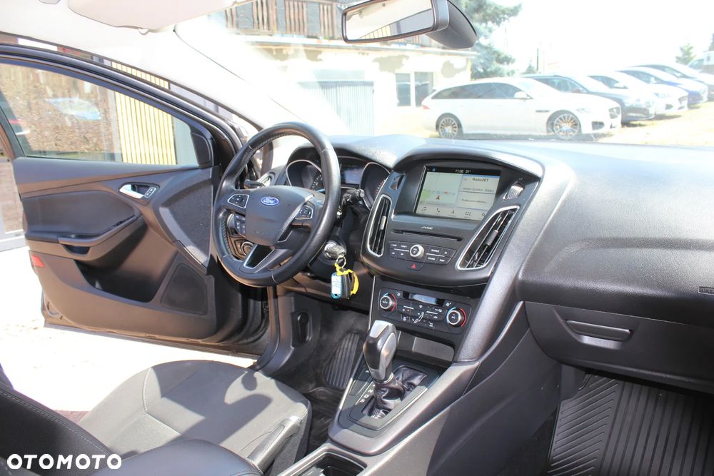 Ford Focus 1.0 EcoBoost Gold X ASS PowerShift - 32