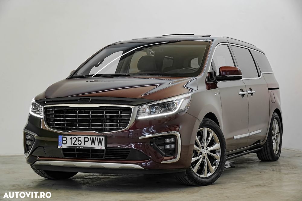 Kia Carnival - 3