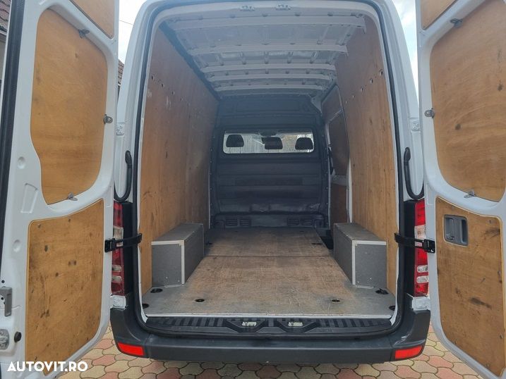 Mercedes-Benz Sprinter - 7