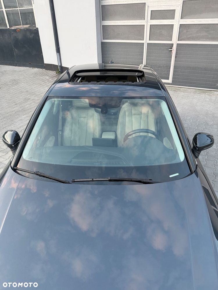 Audi A4 Limousine - 11