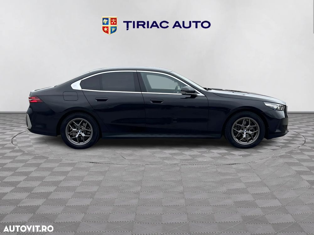 BMW Seria 5 520d Aut. - 7