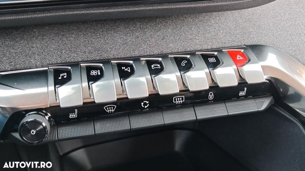 Peugeot 3008 BlueHDi 130 Stop & Start EAT8 Allure Pack - 23