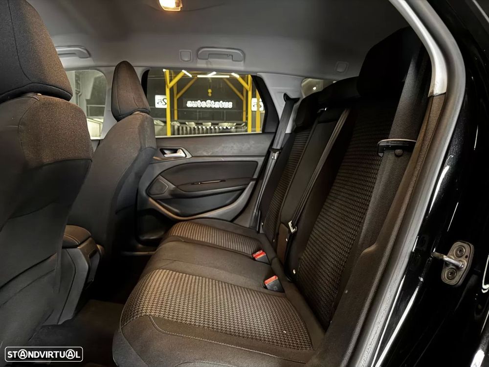 Peugeot 308 SW 1.5 BlueHDi Style - 29