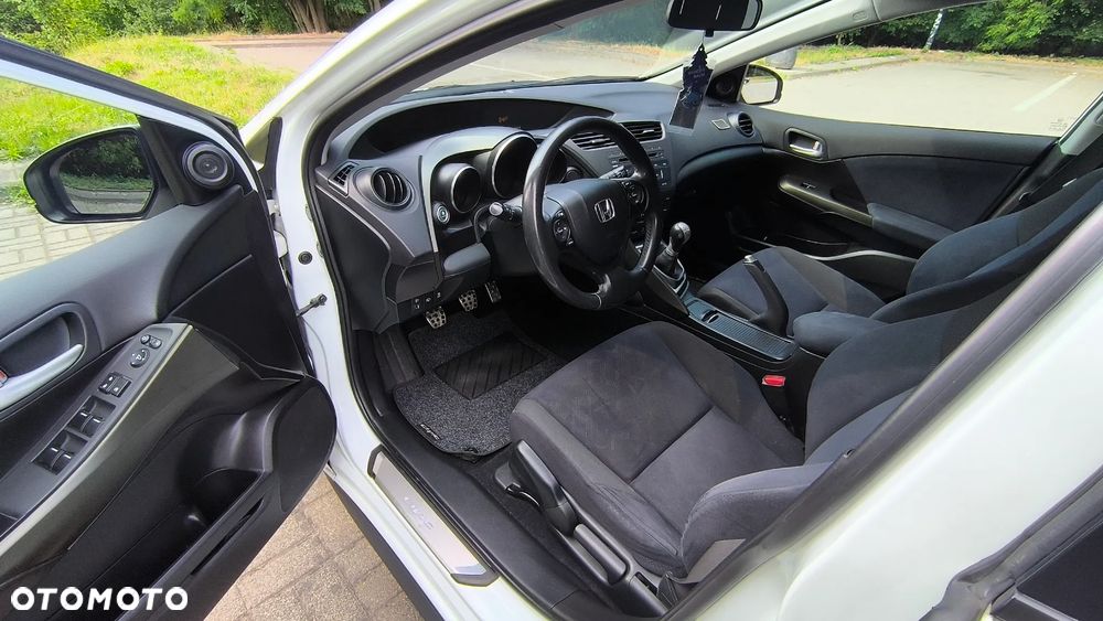 Honda Civic 1.8 Sport - 16