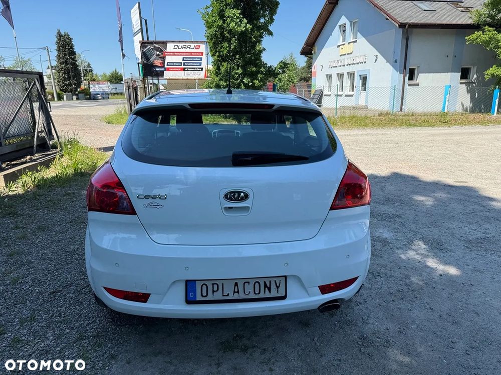Kia ProCeed - 9