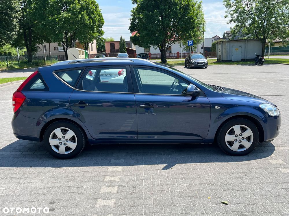 Kia Ceed 1.6 Crdi Comfort + - 16