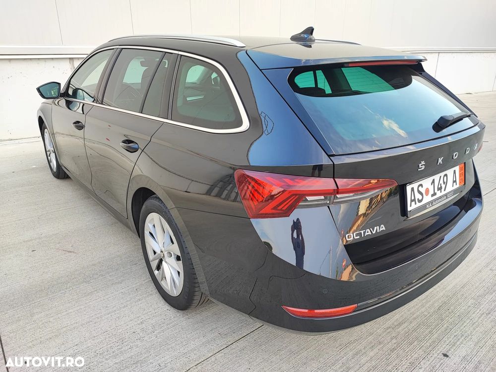 Skoda Octavia Combi 2.0 TDI DSG Edition - 3