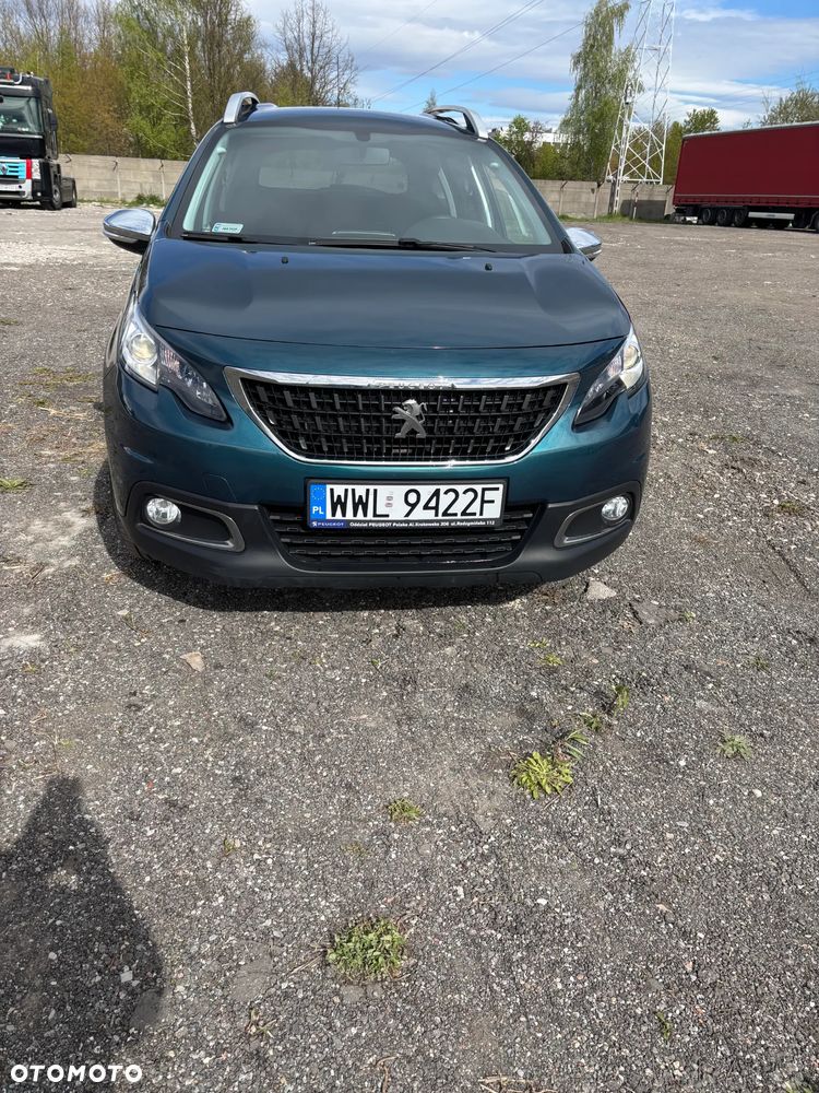 Peugeot 2008 1.2 Pure Tech Style S&S - 2