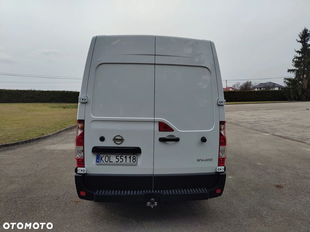 Nissan NV400 - 10