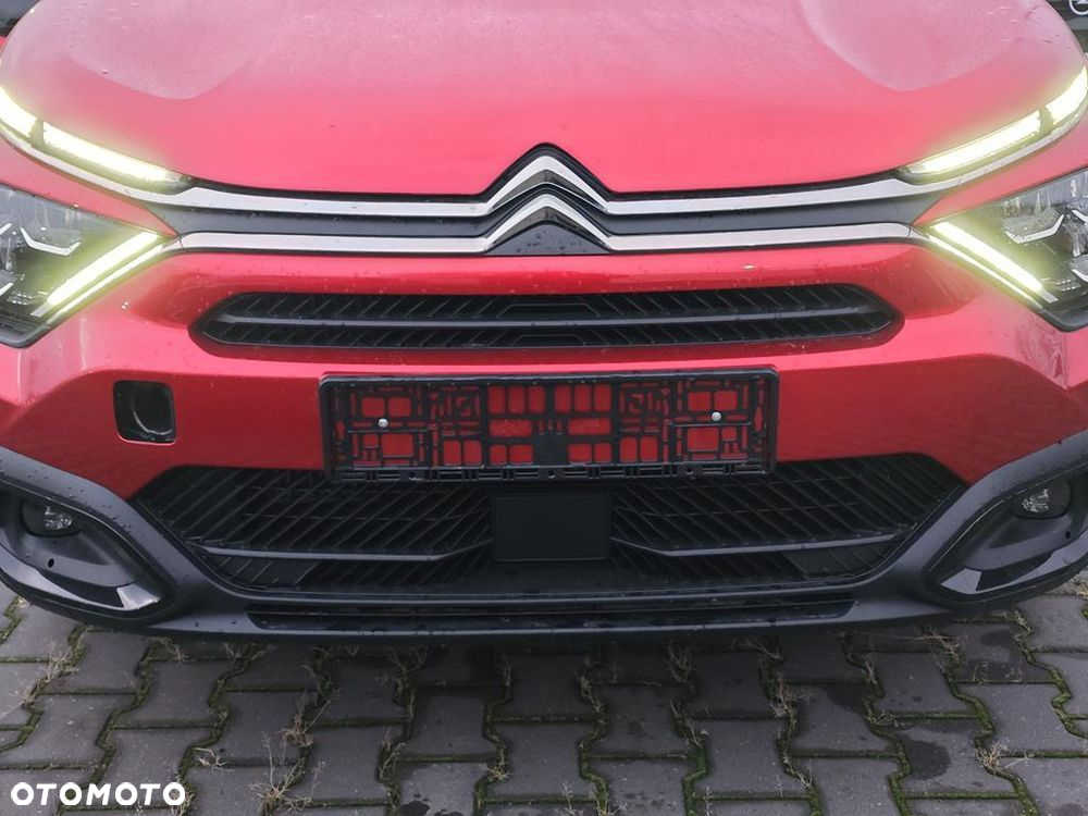 Citroën C4 1.2 PureTech Plus S&S EAT8 - 26