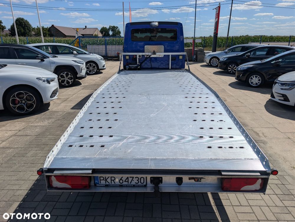 MAN TGE 3.180 Volkswagen Crafter 7 osób Autolaweta Dubel kabina - 14