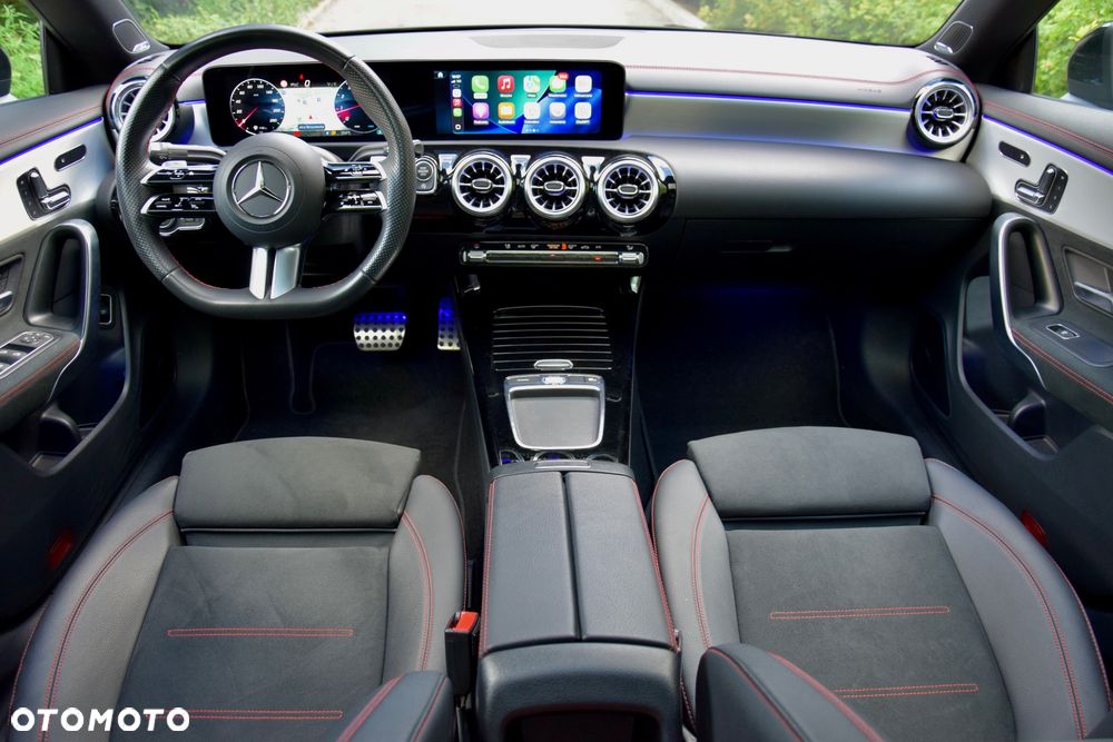 Mercedes-Benz CLA 200 mHEV AMG Line 7G-DCT - 14