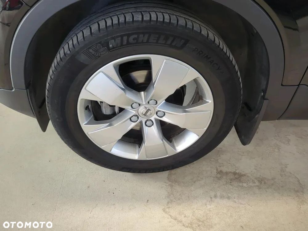 Volvo XC 40 T3 Momentum - 5