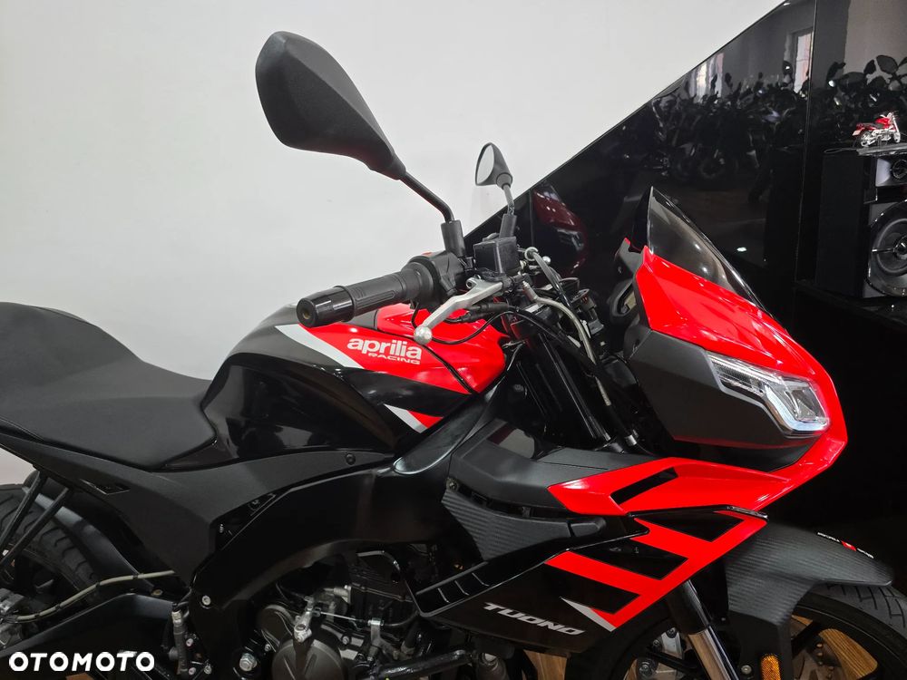 Aprilia Tuono - 30