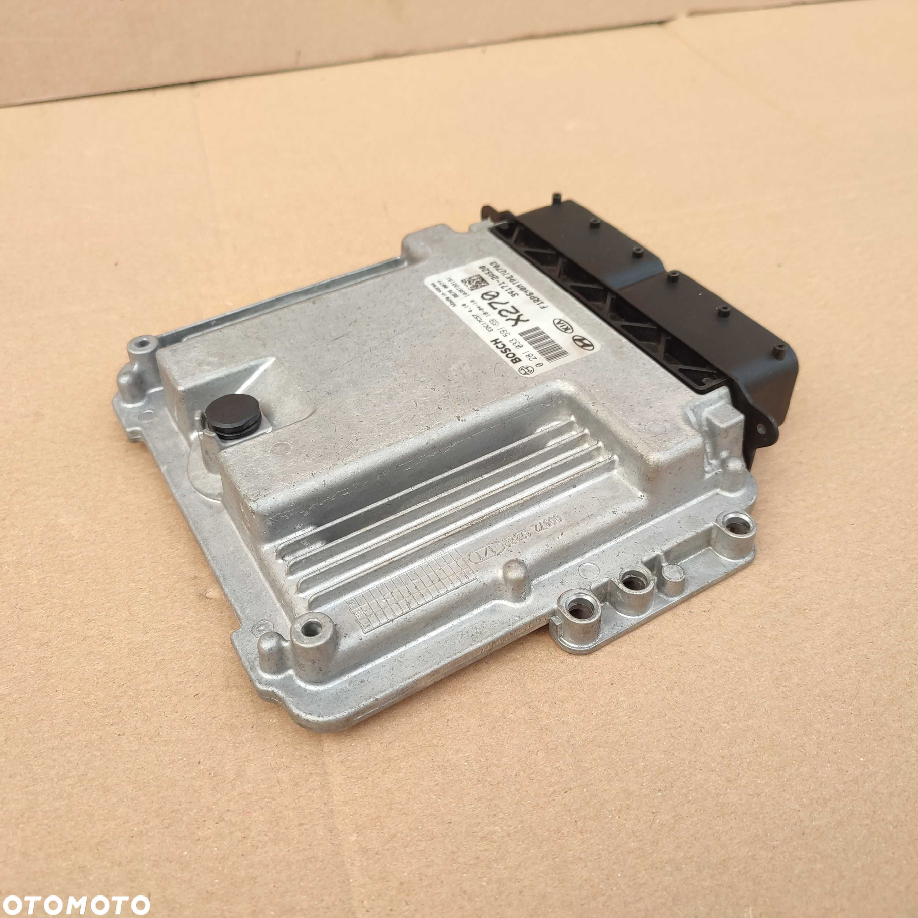 Kia Carens IV 1.7 sterownik silnika ECU Komputer 028.103.3591 - 6