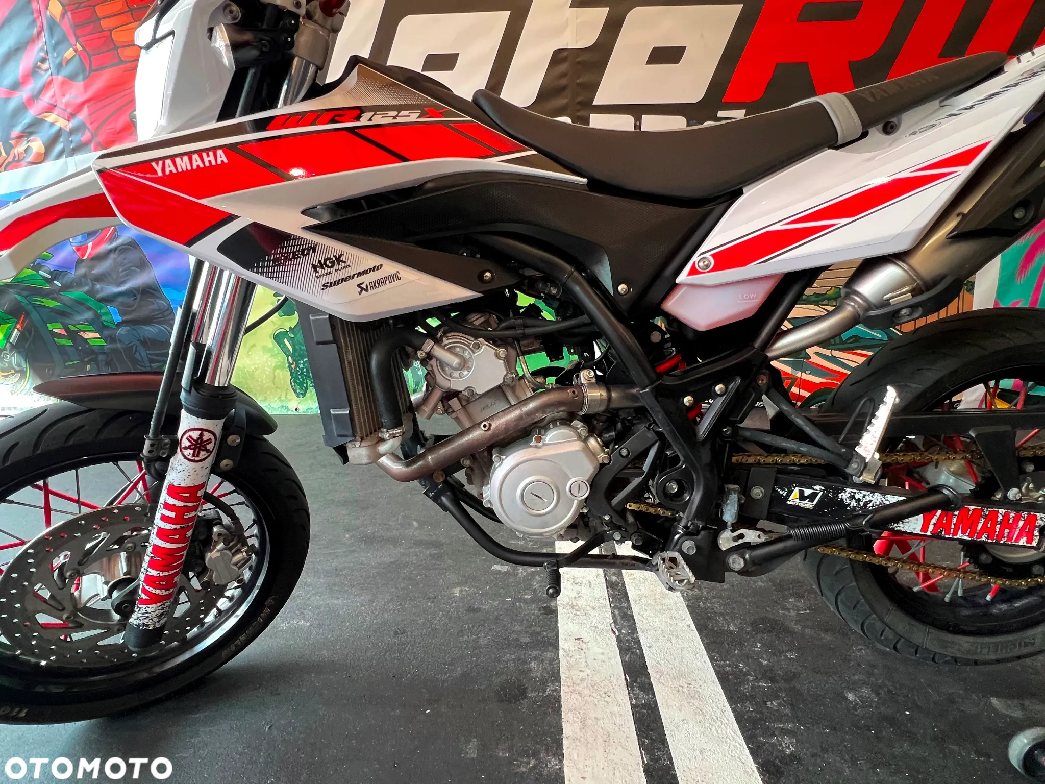 Yamaha WR - 12