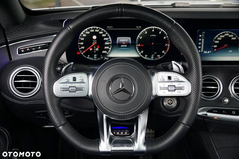 Mercedes-Benz Klasa S 560 Coupe 4-Matic 9G-TRONIC - 38