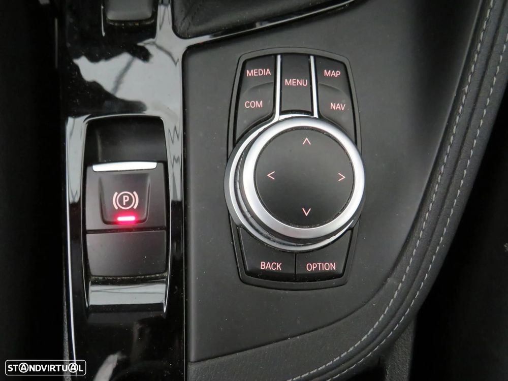 BMW X1 16 d sDrive xLine Auto - 45