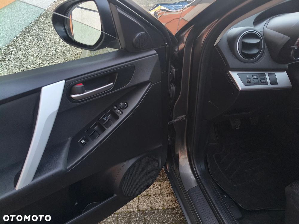 Mazda 3 1.6 Sport Exclusive - 16