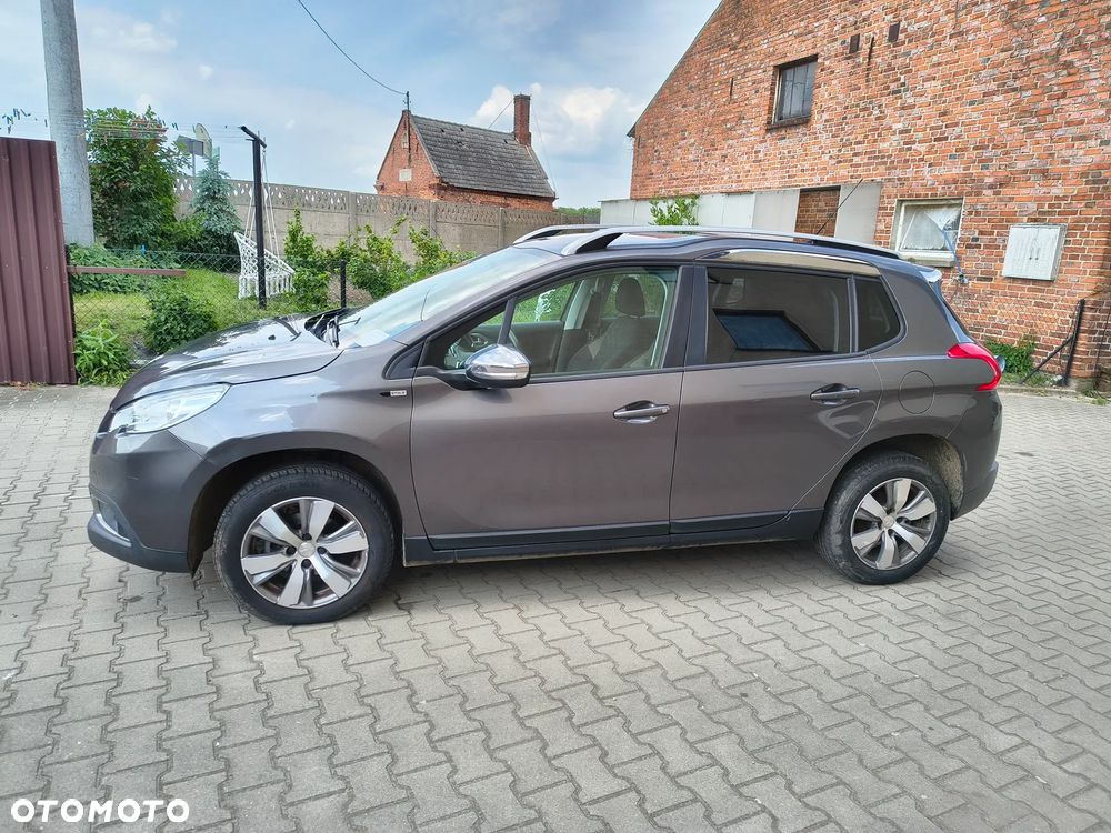 Peugeot 2008 - 13