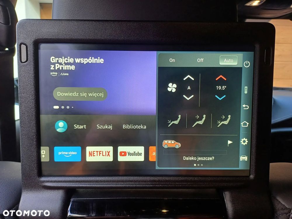 Chrysler Pacifica - 22