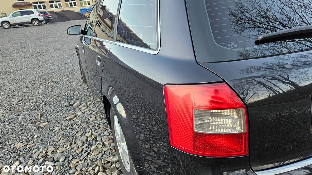 Audi A4 Avant - 15