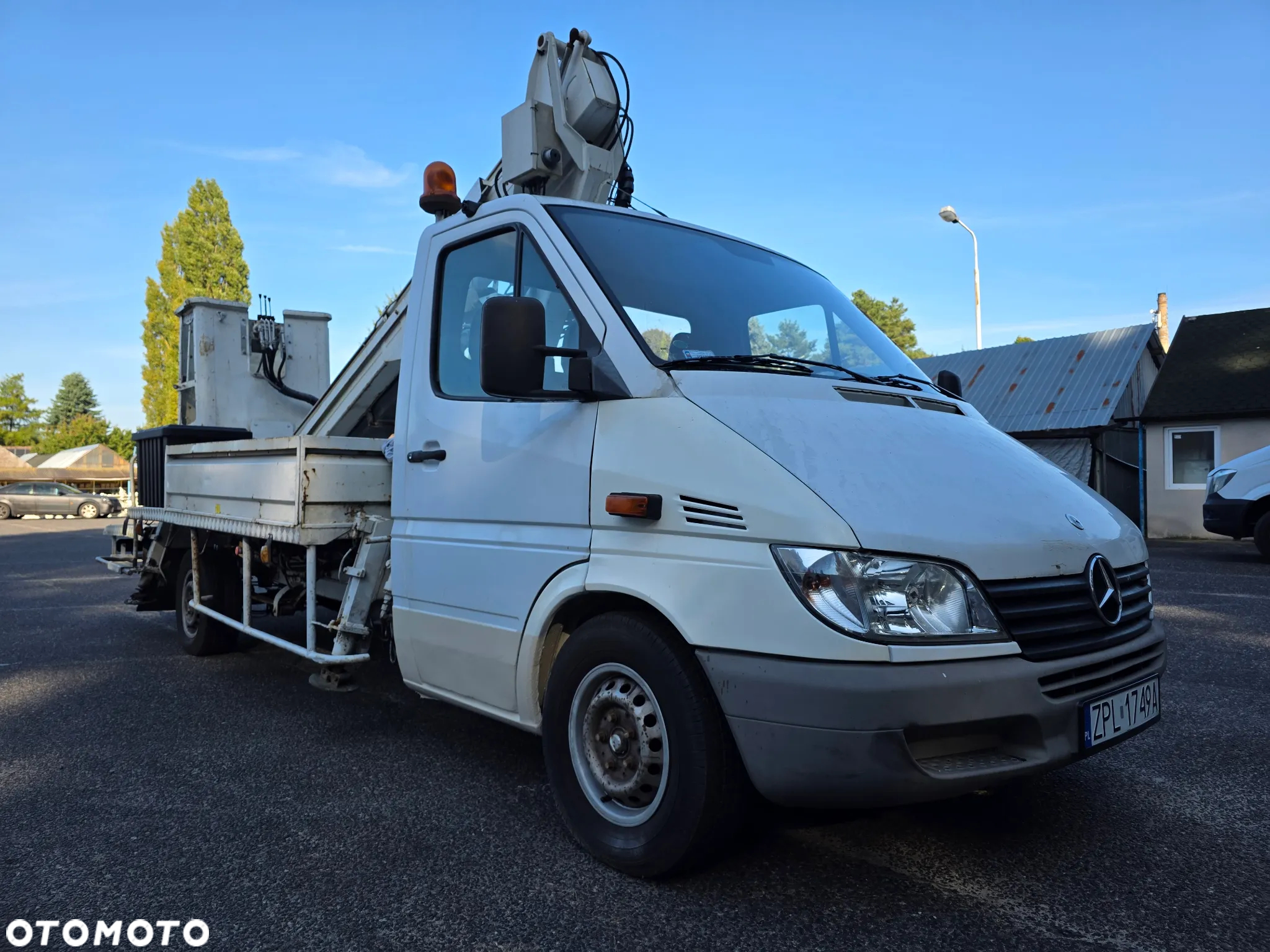 Mercedes-Benz Sprinter - 5