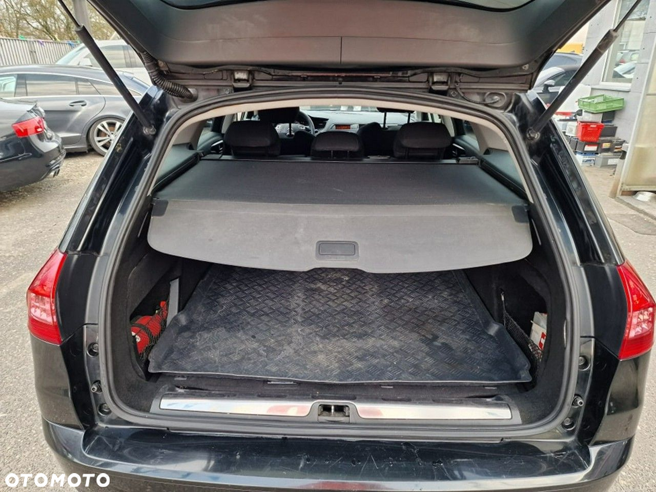 Citroën C5 Kombi HDi 135 Automatik Tendance - 27