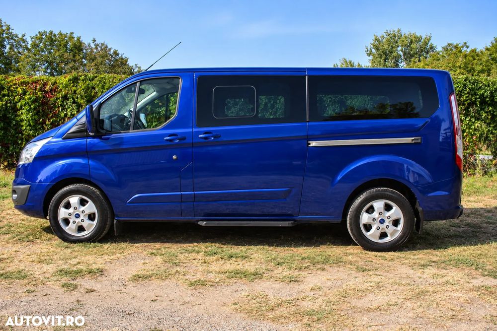 Ford Tourneo Custom 2017 photo 3