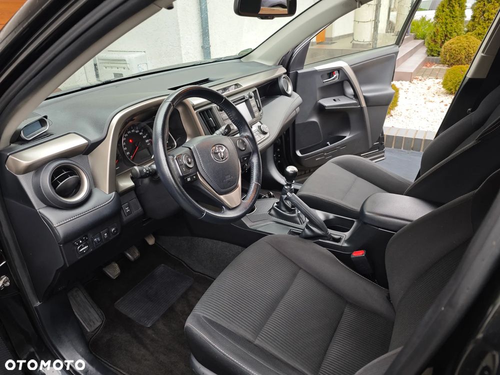 Toyota RAV4 2.0 Premium 4x4 - 8