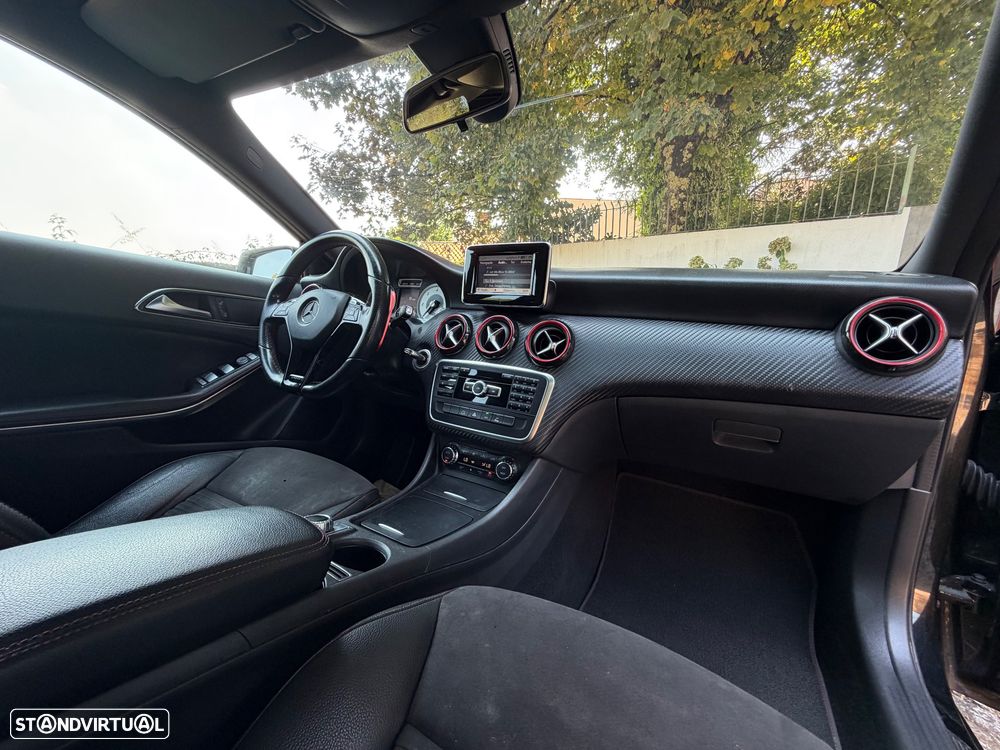 Mercedes-Benz A 180 CDI 7G-DCT AMG Line - 23