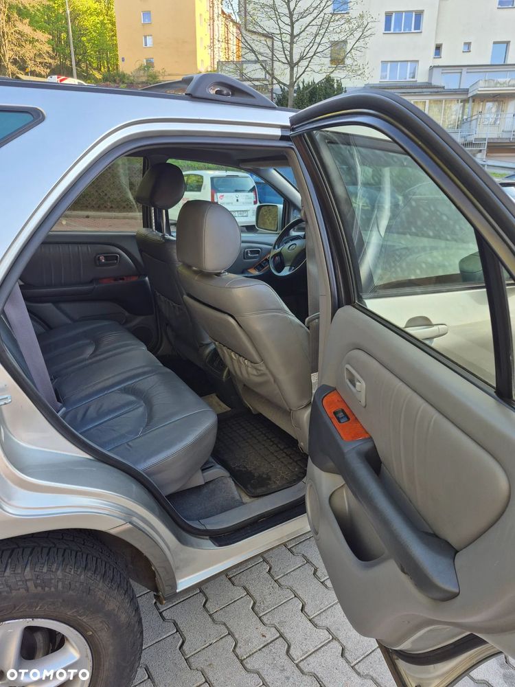 Lexus RX - 15