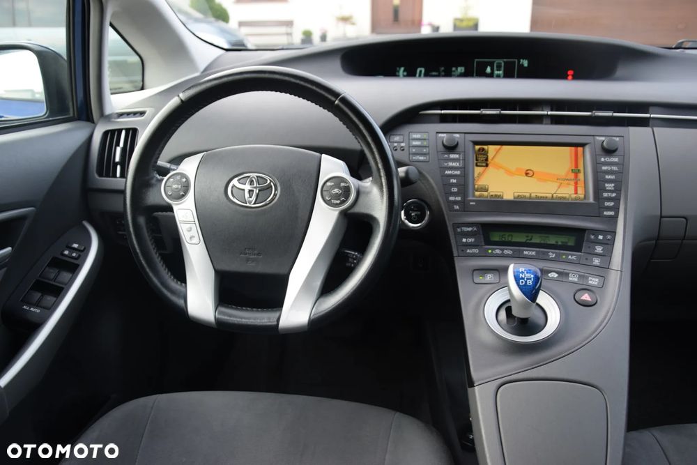 Toyota Prius (Hybrid) Comfort - 7