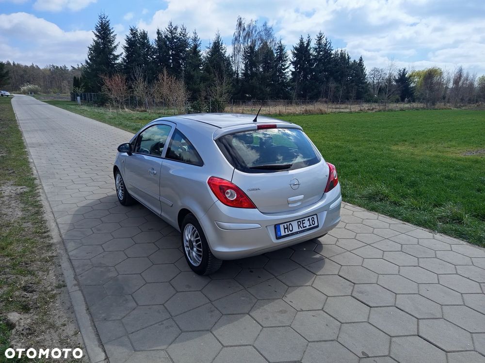 Opel Corsa 1.2 16V - 7