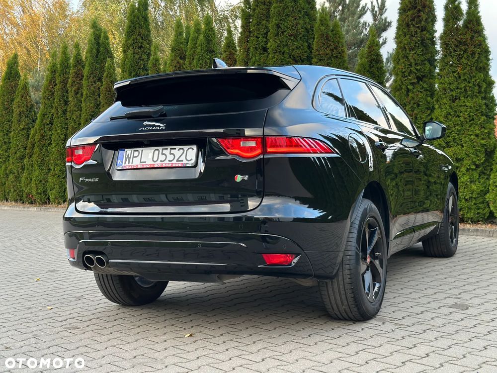 Jaguar F-Pace 20d AWD R-Sport - 31