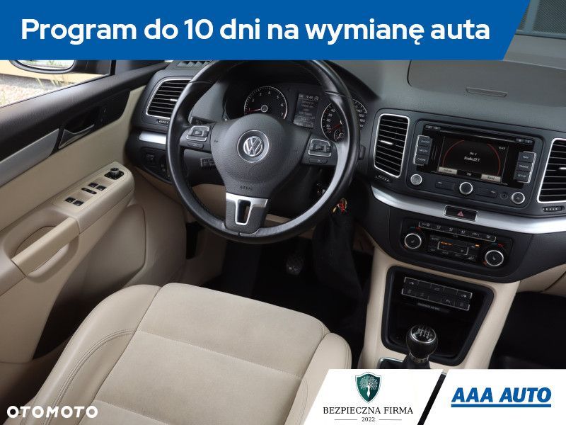 Volkswagen Sharan - 9